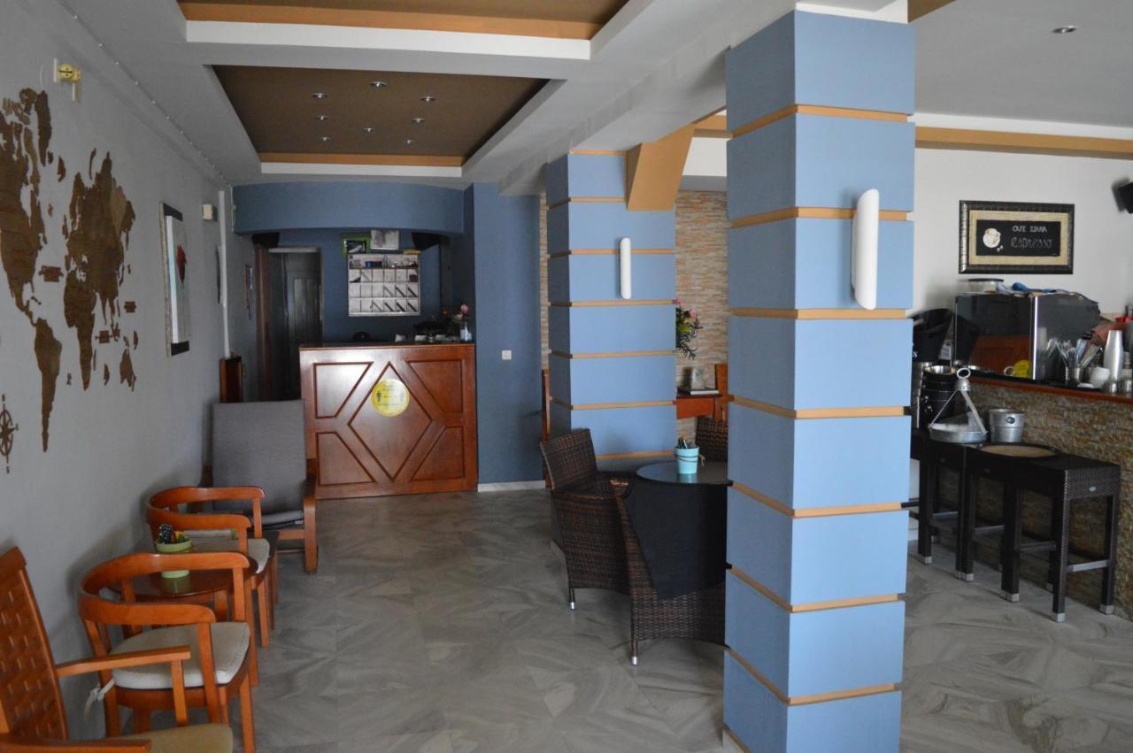 Iliana Hotel Paralia Ngoại thất bức ảnh